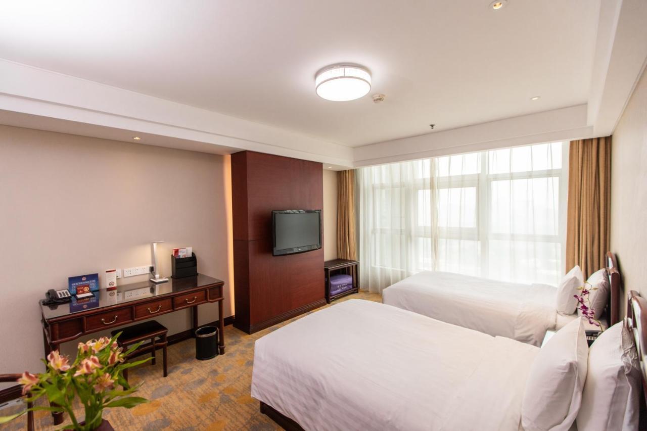 Broadcasting Tower Hotel 4*
